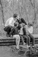 Family Butorac Photo Session _VX11272 - B&W