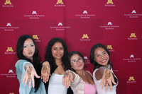105883