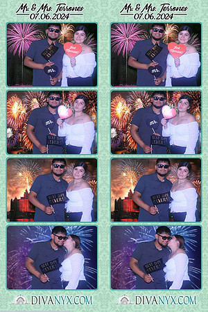 105465-strip