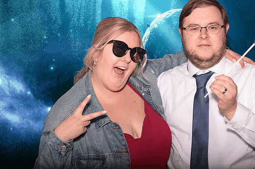 101852