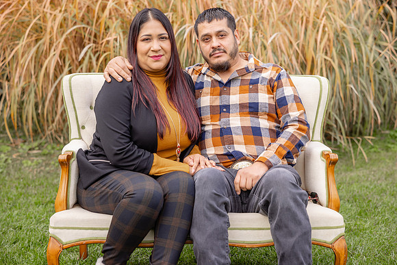 Sanchez-Corona Family Photo - DVX11563