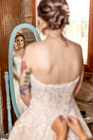Hannah & Luke Wedding Photo - _VX20020