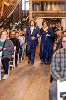 Hannah & Luke Wedding Photo - _VX20798